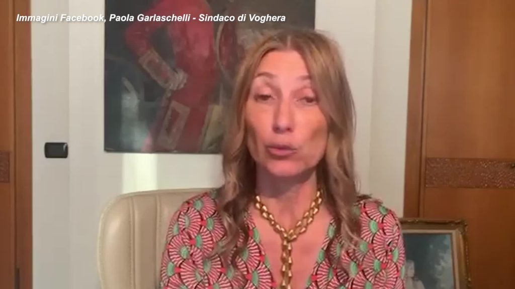 Voghera, la sindaca parla per la prima volta: "Sono giorni difficili"