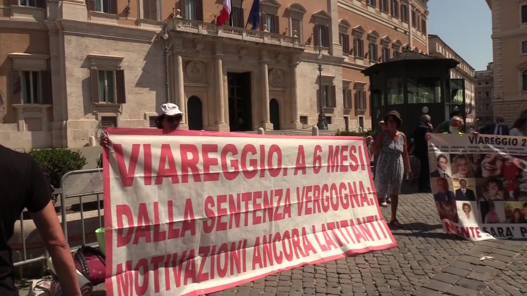 Giustizia, a Montecitorio la protesta dei comitati contro riforma Cartabia