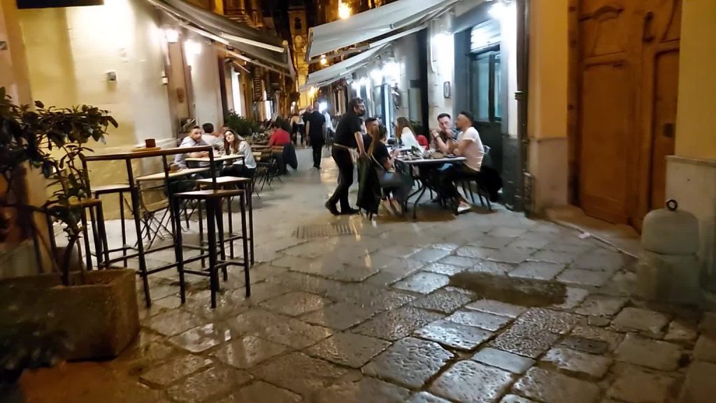 Zona gialla: quali regole cambiano nelle Regioni in ‘retrocessione’