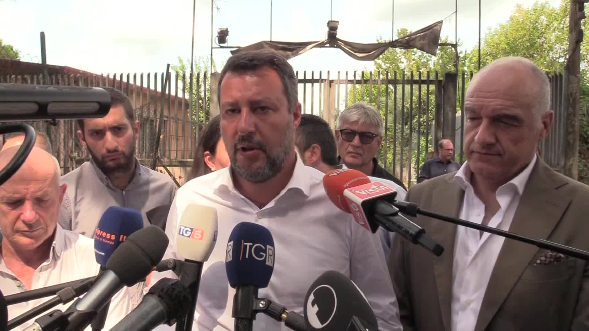 Salvini su accoglienza dall'Afghanistan: "Italia non è un campo profughi"