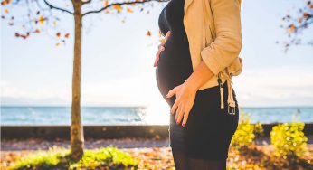 Vaccino, via libera a donne incinte </br>in Germania: la situazione in Italia