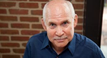 Chi è Steve McCurry, il fotografo che ha immortalato il dramma afghano
