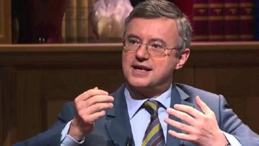 Green pass all'università: tra i 150 docenti contro c’è anche Barbero