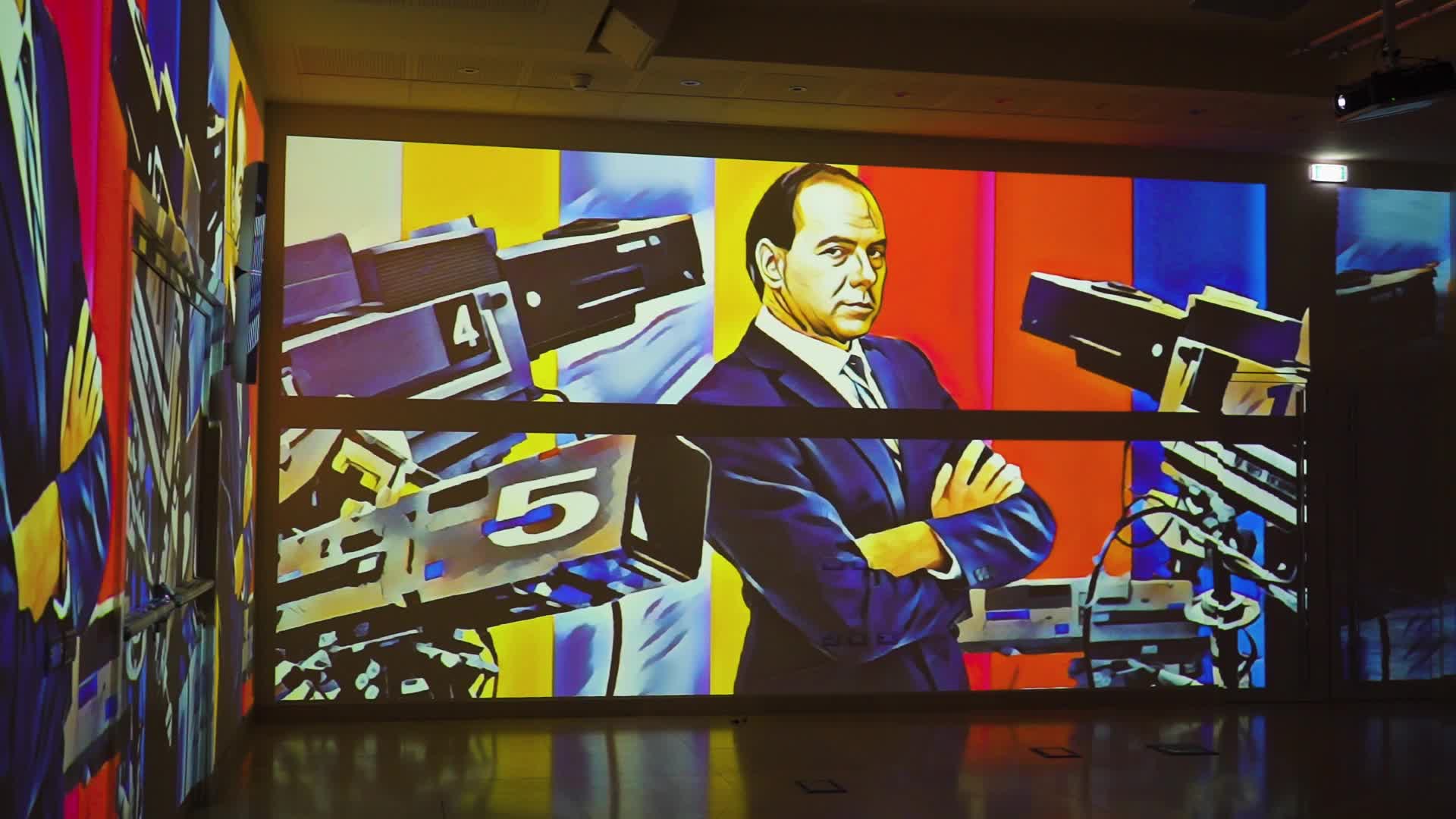 A Milano una mostra su Berlusconi: "L'industriale visto da chi l'amava"