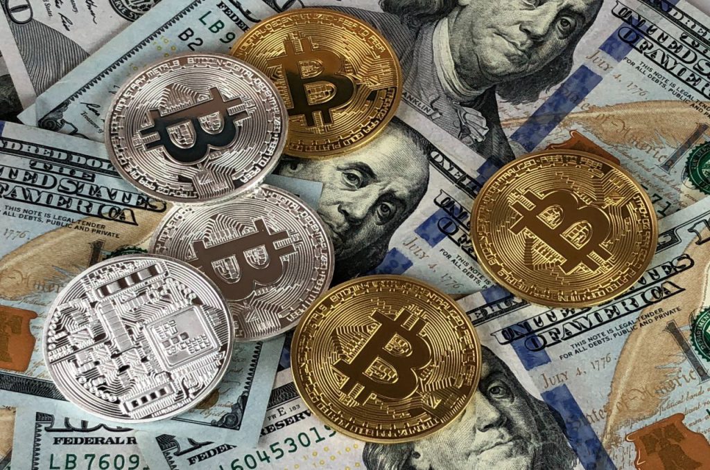 proteste a el salvador contro bitcoin