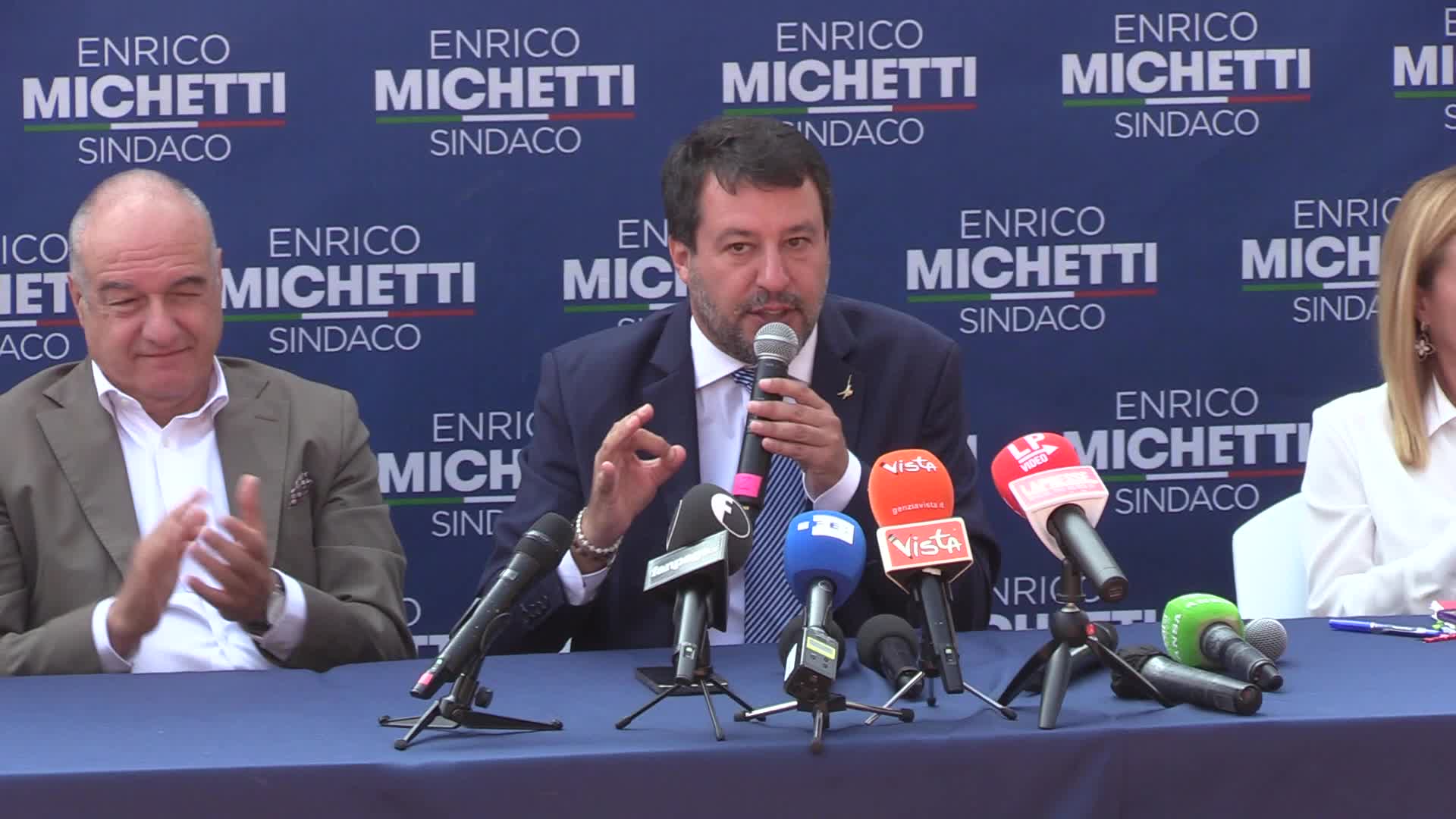 Amministrative, Salvini: "Non prendiamo lezioni di morale"