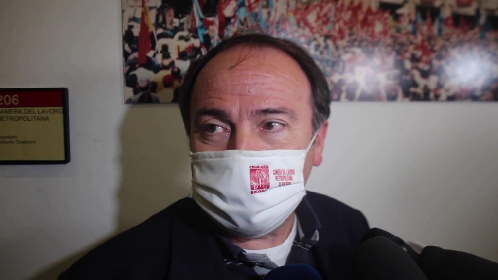 Bologna, 22enne morto sul lavoro: "Non è una coincidenza, era evitabile"