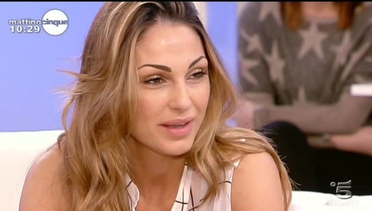 Anna Tatangelo Canale 5