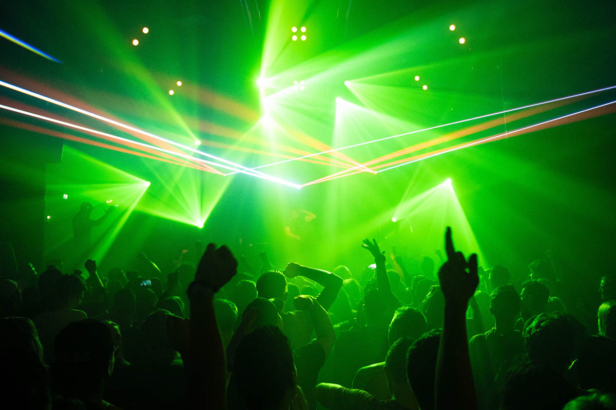 Needle spiking discoteca