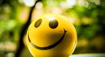 Stress da pandemia, ridere può <br> ridurne gli effetti: lo studio