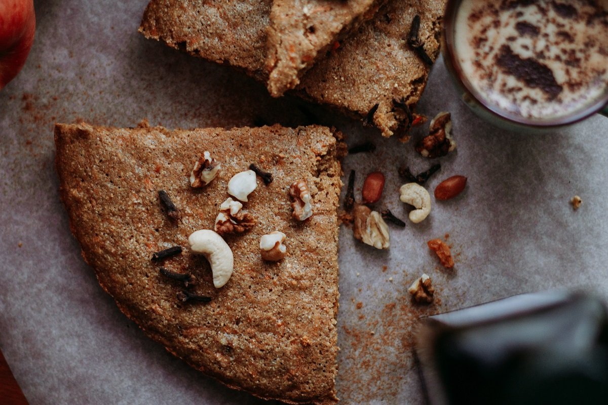 Torta al nocino, la ricetta di Daniele Persegani