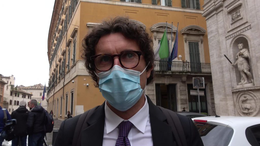 Direttivo M5S, Toninelli: "Siamo per la rotazione"