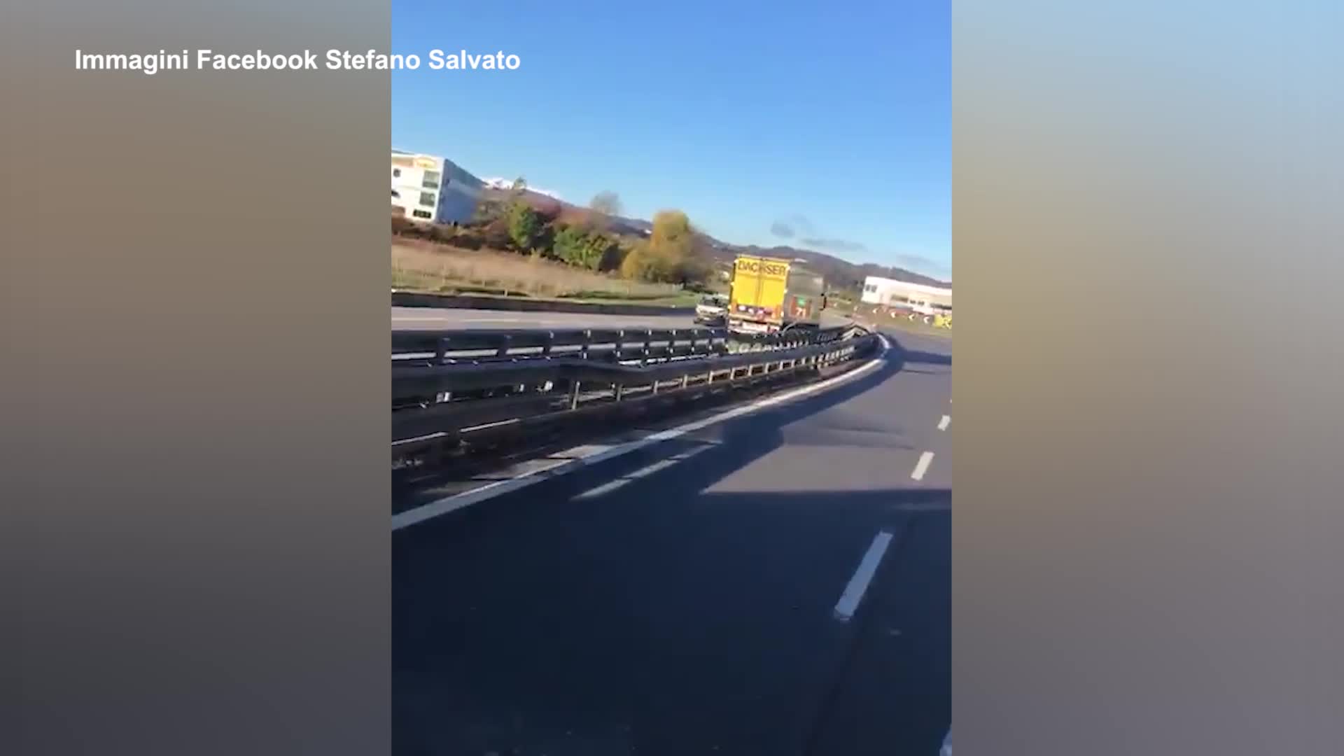 Camion contromano a 90km/h sulla A6, patente ritirata - VIDEO