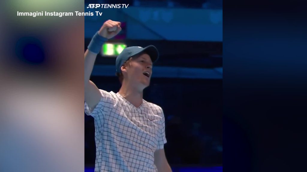 Atp Finals, il punto della vittoria di Sinner e la dedica a Berrettini: "Sei un idolo" - VIDEO