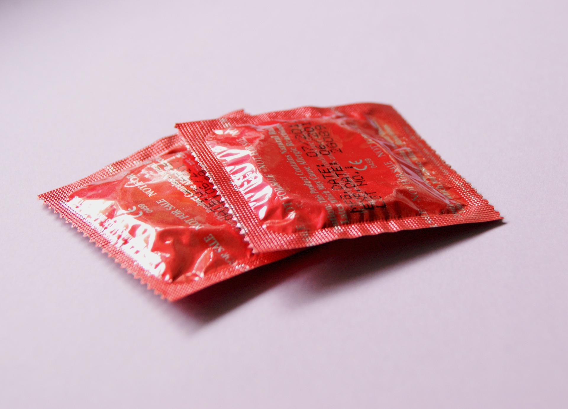 Wondaleaf, dalla Malesia il primo preservativo unisex al mondo