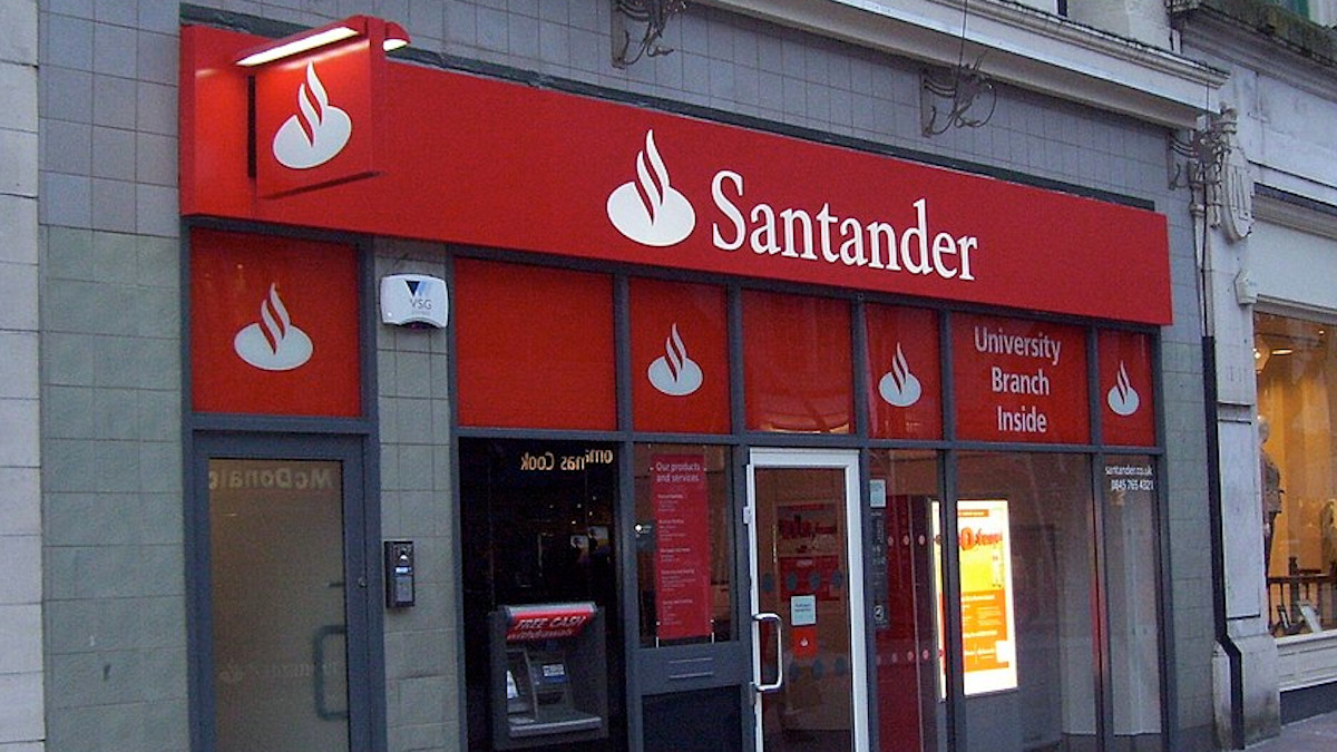 UK, Banco Santander accredita per sbaglio 155 mln su 75mila conti