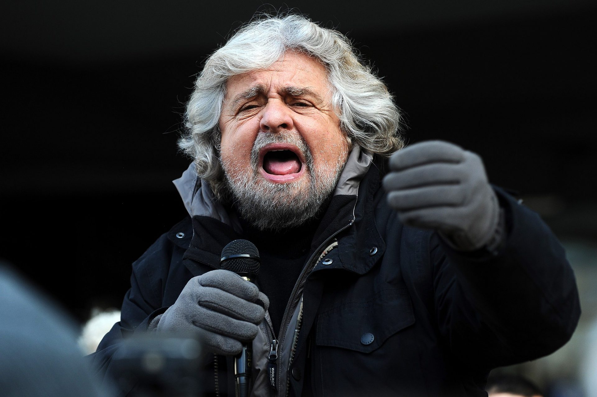 Beppe Grillo indagato: cos’è il traffico di influenze illecite?