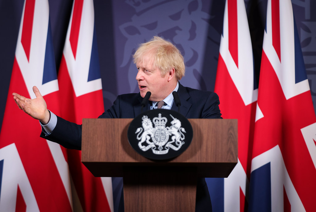 Partygate, Boris Johnson chiede scusa al Parlamento ma non si dimette