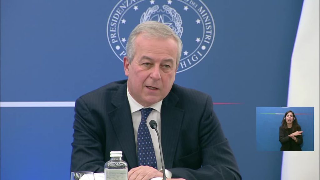 Covid, Locatelli: "Con booster coperti da Omicron all'88%"