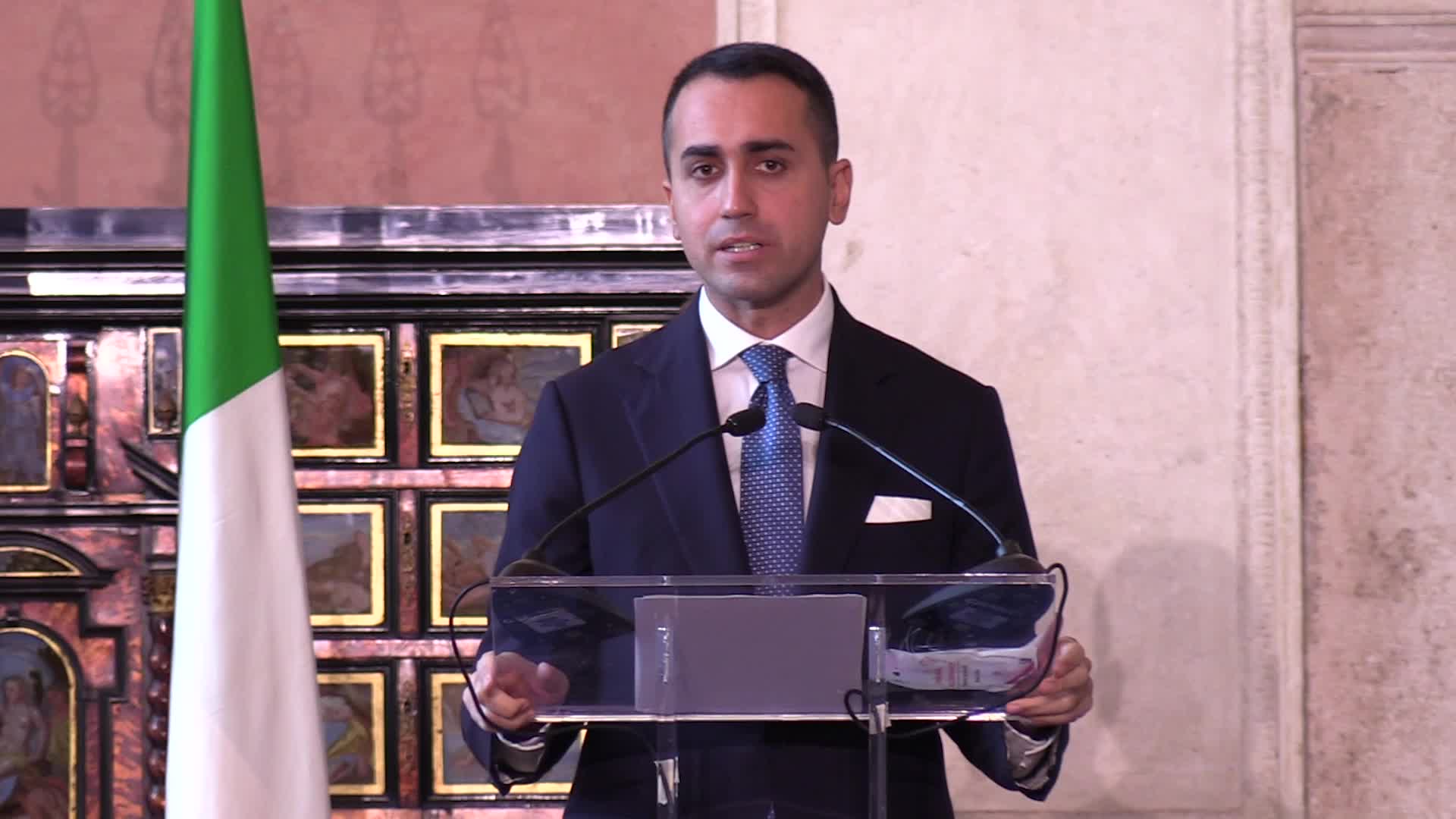 Kazakhstan, Di Maio: "Italia preoccupata, cessi la violenza"