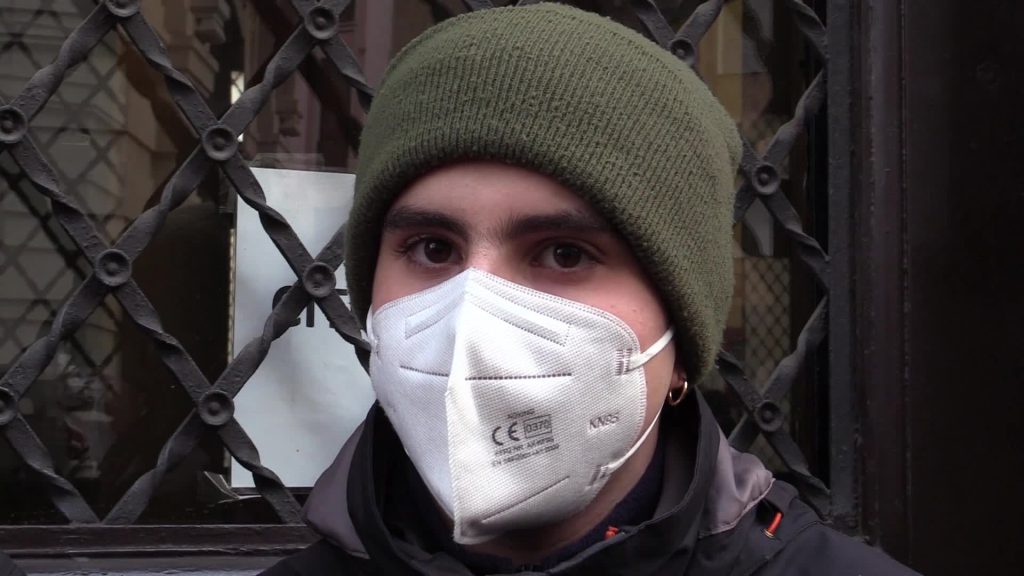 studenti occupano il liceo manzoni per dire basta alla dad