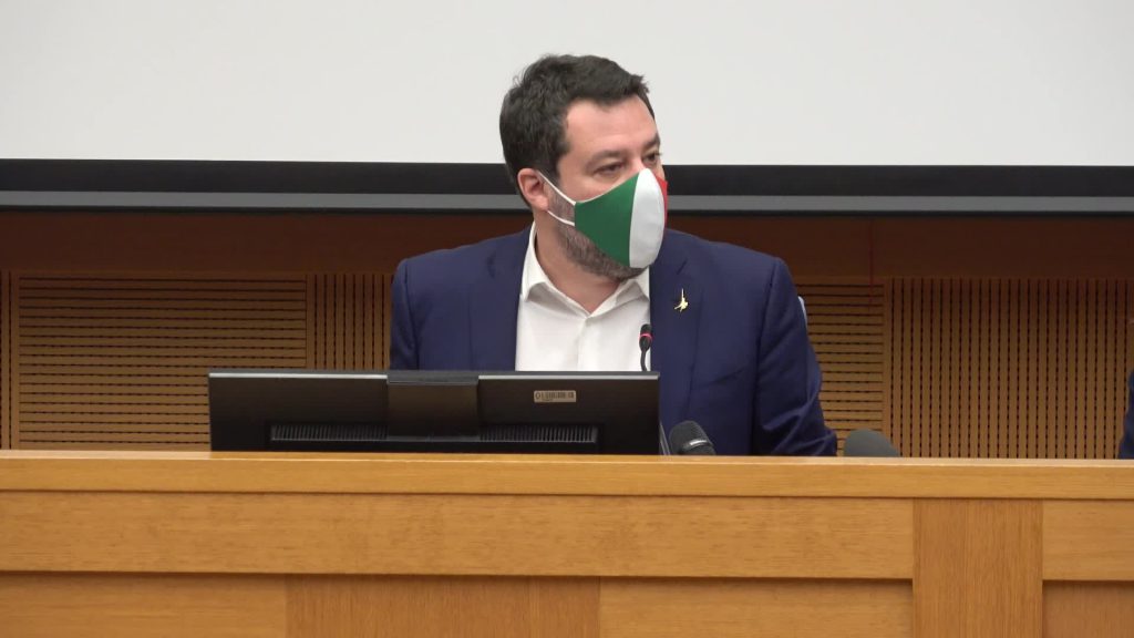 Centrodestra, Salvini: "Si ricostruisce, Lega è compatta"