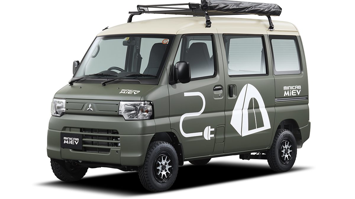 Dalla Mitsubishi il mini camper elettrico, perfetto per un campeggio in solitaria