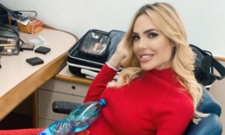 Ilary Blasi in super forma