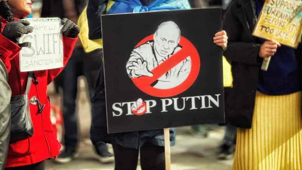 Una manifestazione contro Vladimir Putin