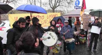 Anziani reclusi in Rsa, i parenti: “Regime carcerario, non escono da 2 anni”