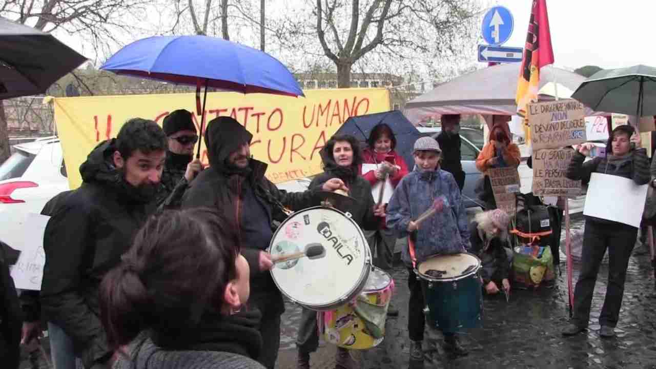 Rsa, le famiglie dei pazienti sul piede di guerra a Roma