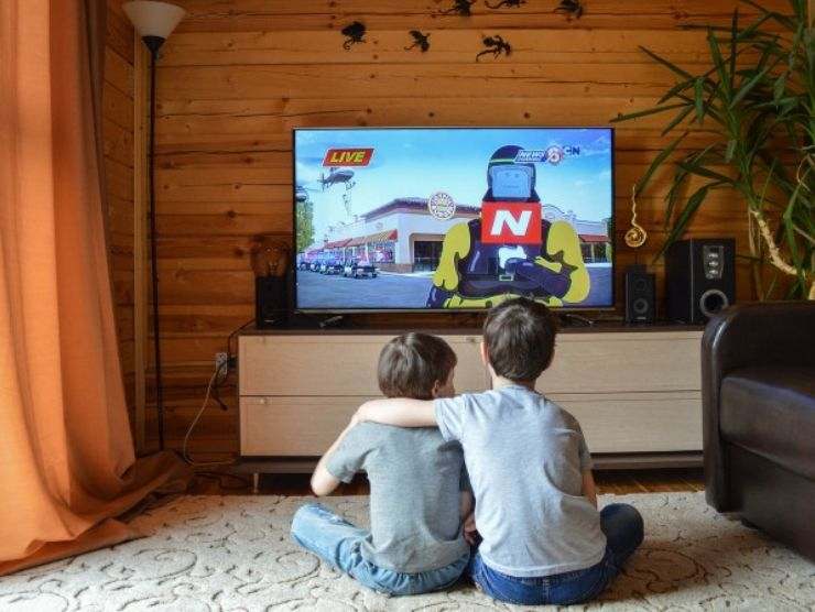 Bambini guardano Programmi Tv