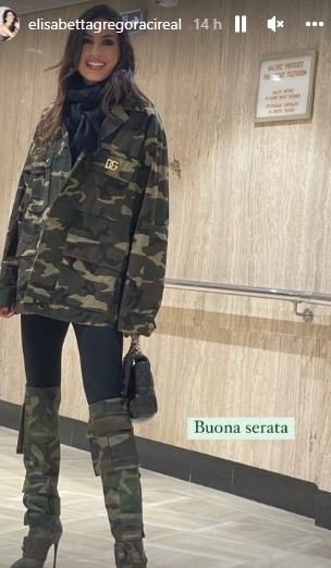 Elisabetta Gregoraci e il look con la mimetica