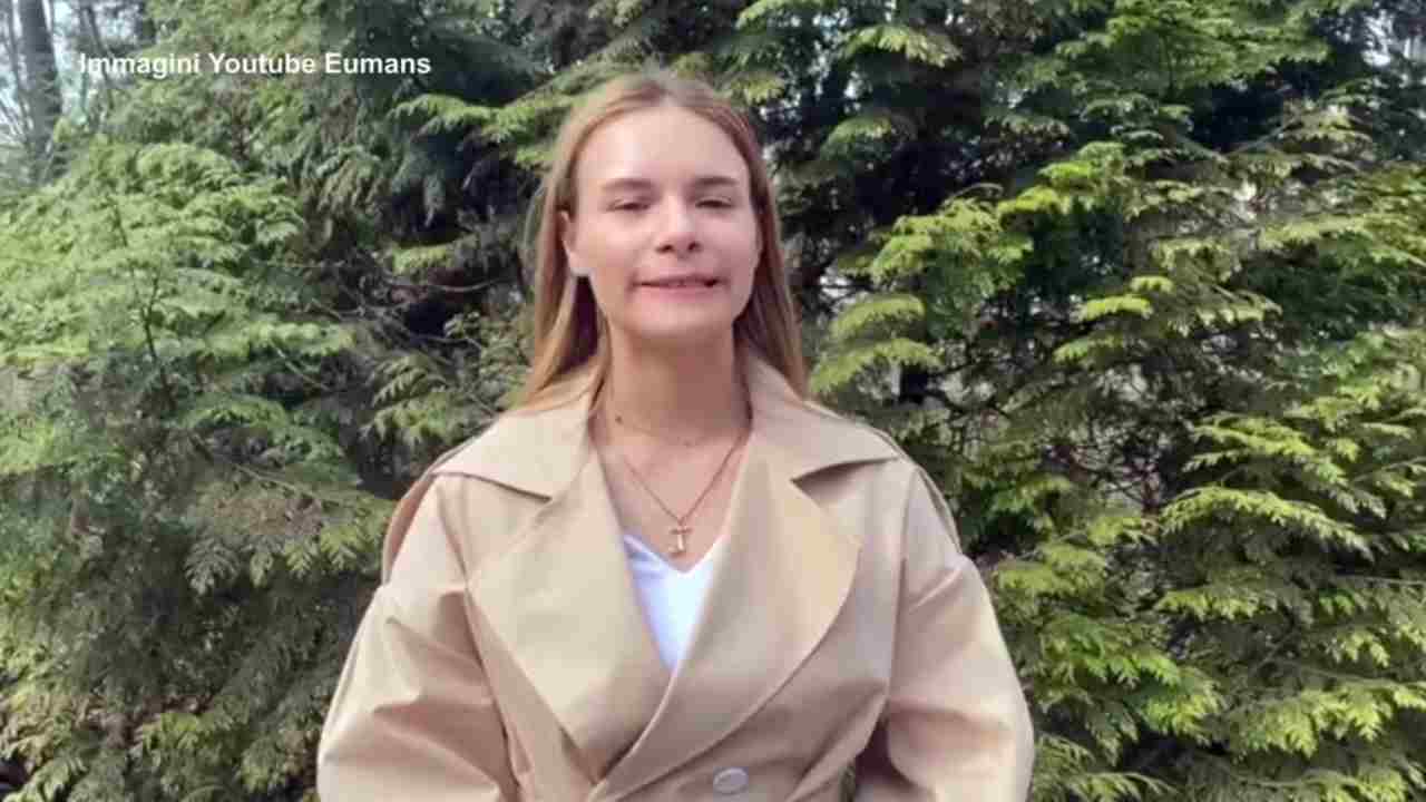 EUMANS è il movimento paneuropeo di cittadini fondato dall'europarlamentare Marco Cappato che chiede l'ingresso dell'Ucraina nell'UE
