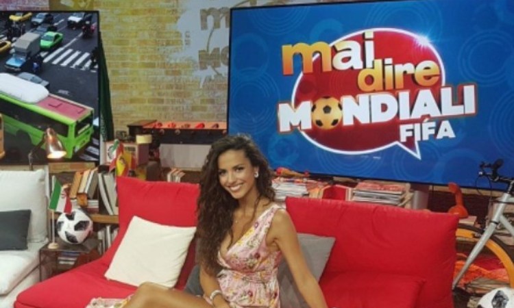 Laura Barriales, Mai dire Mondiali