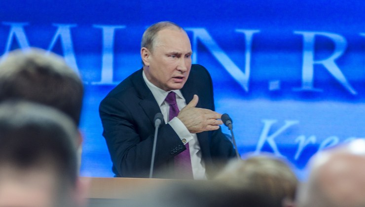 Il presidente della Russia Vladimir Putin in tv