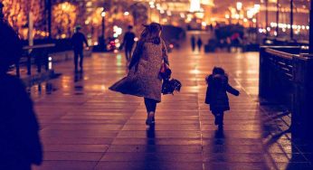 Shanghai, agghiacciante politica anti Covid | Bimbi malati divisi dalle famiglie