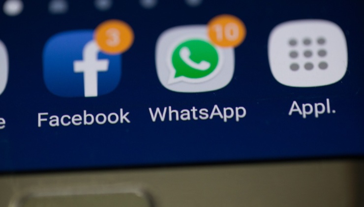 WhatsApp, notifiche su uno smartphone