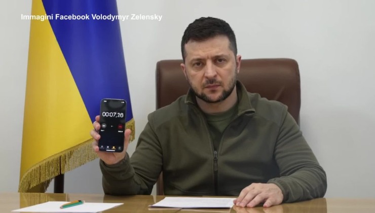 Zelensky fa ascoltare le sirene di guerra: "Per voi 20 secondi, noi le sentiamo da 25 giorni"