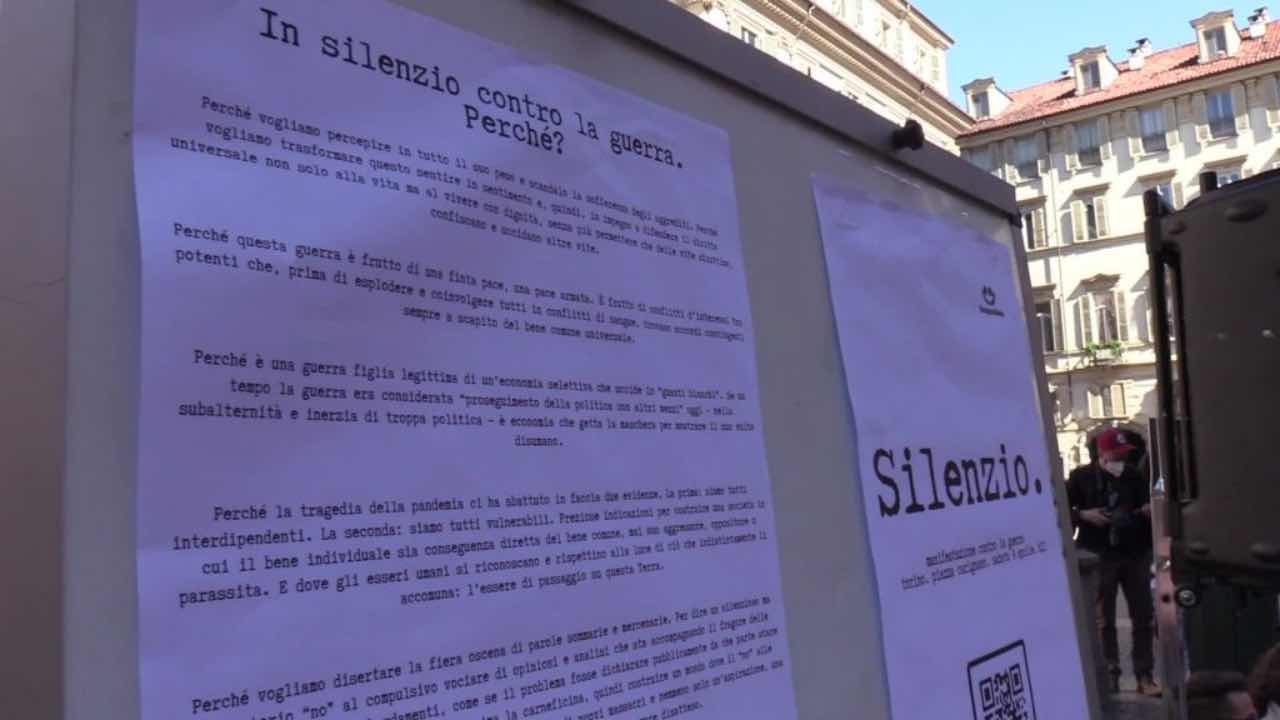 Torino silenzio Ucraina