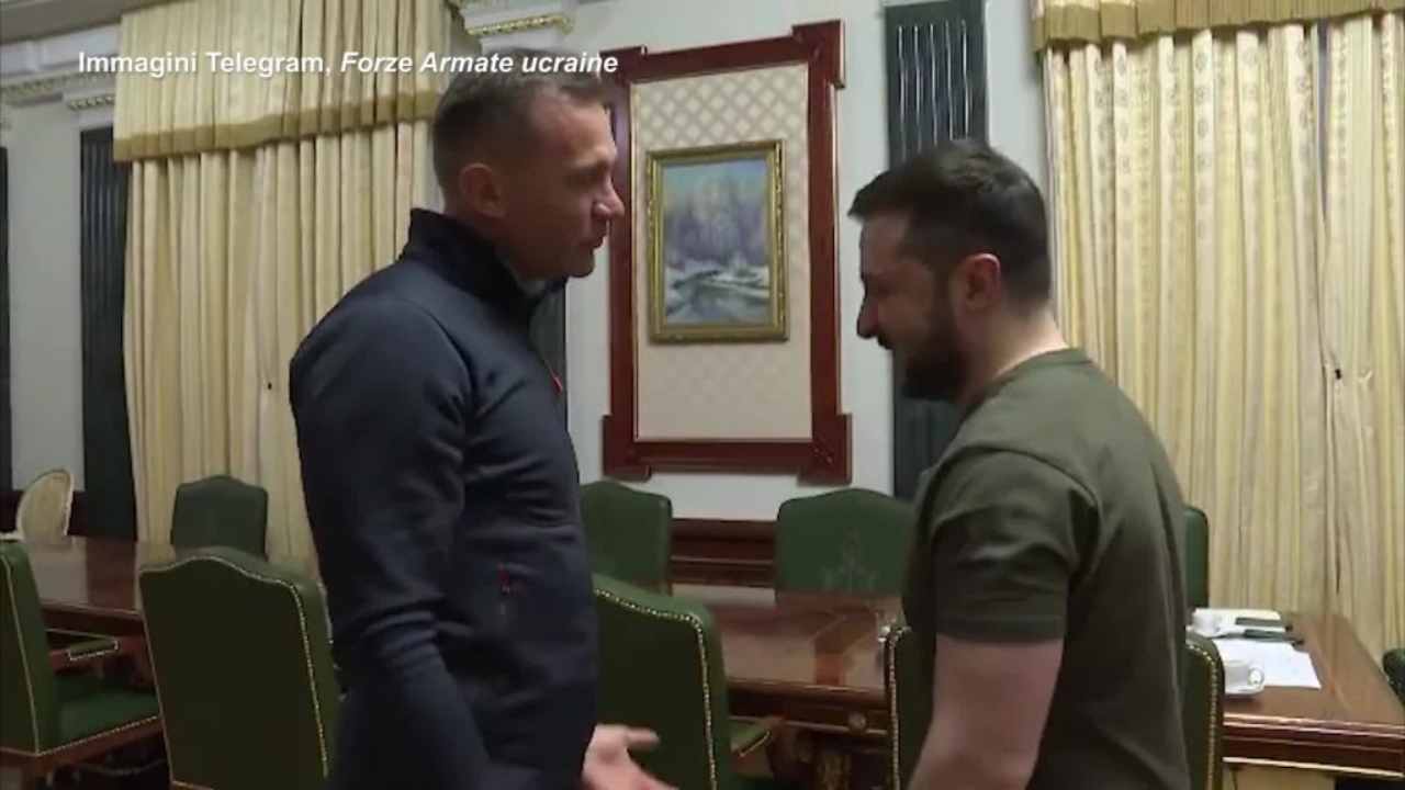 Zelensky incontra Shevchenko: l'ex Milan nominato "ambasciatore ucraino nel mondo"