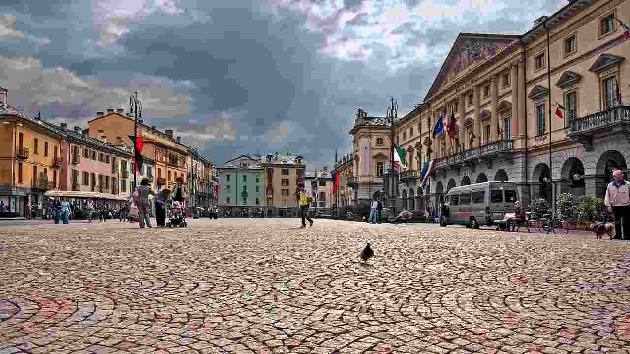 Una piazza di Aosta