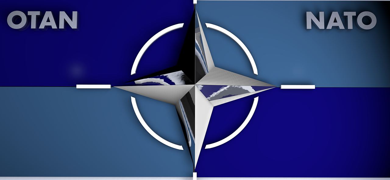 Il simbolo della Nato