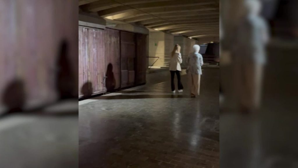 Liliana Segre e Chiara Ferragni insieme al Memoriale della Shoah