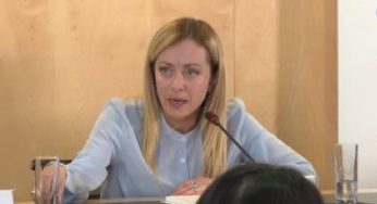 Governo, Meloni sottolinea la necessità di una squadra autorevole
