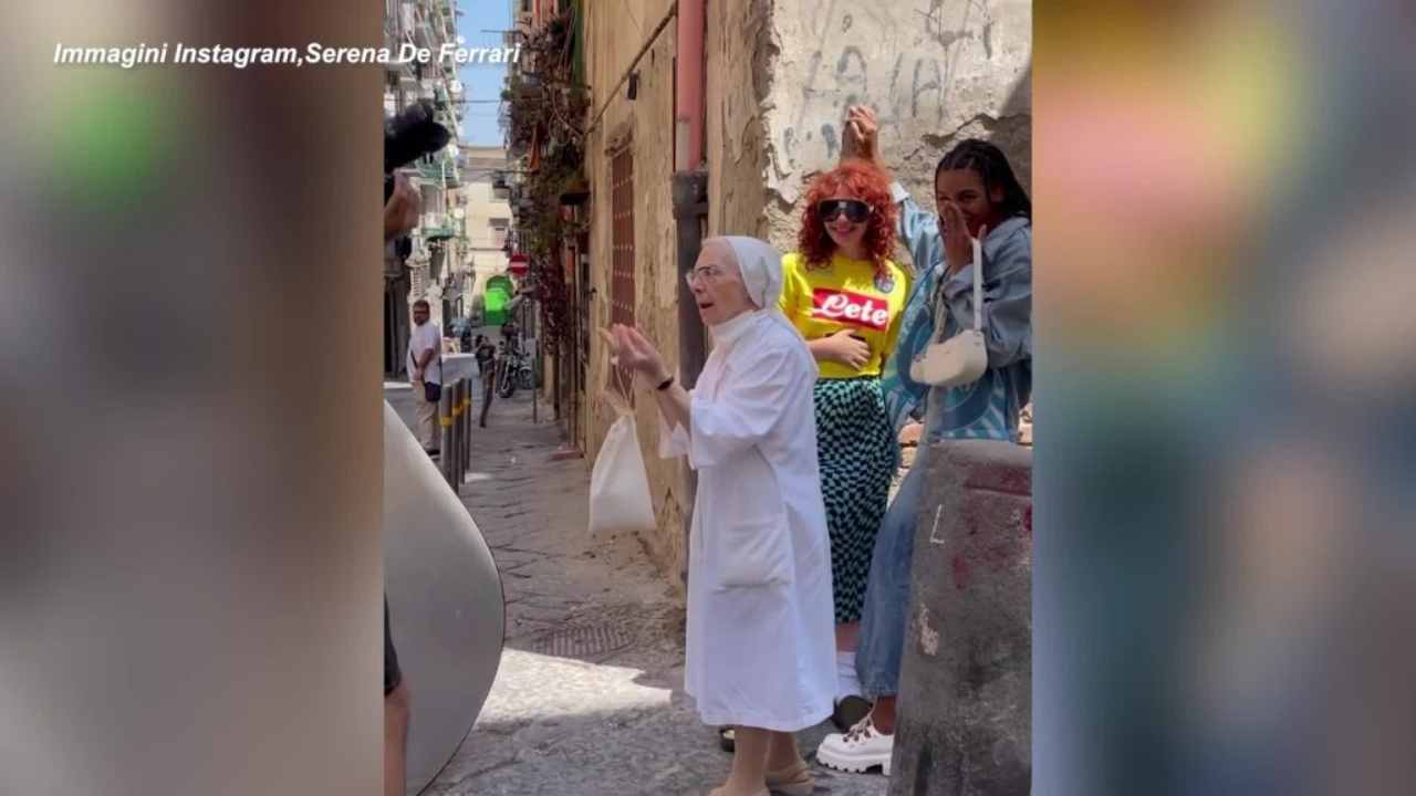 Napoli, suora vede due donne che si baciano le divide e urla