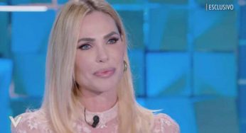 Ilary Blasi e i messaggi compromettenti sul telefono: c’entra l’ex di Belen?