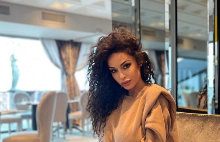 Raffaella Fico allenamento