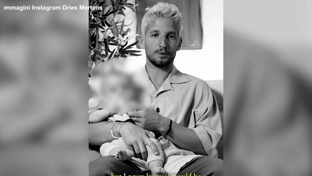 Calcio, Mertens saluta Napoli: "Grazie, concittadini miei"