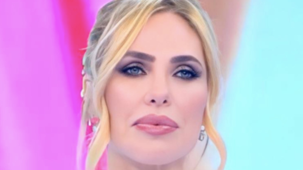 Ilary Blasi persona speciale